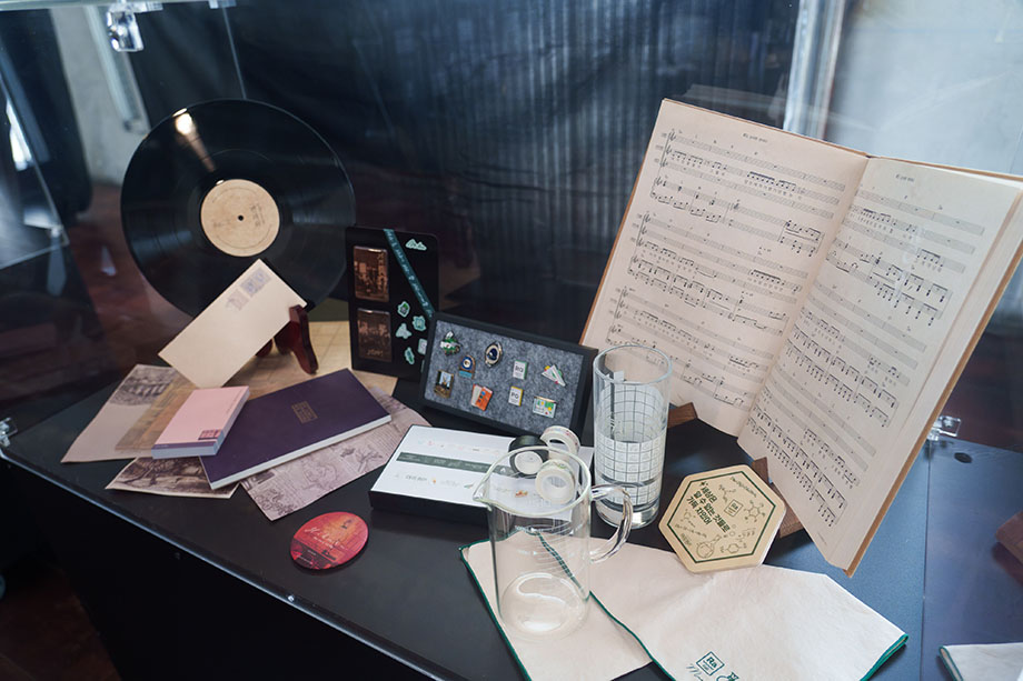 포토 갤러리 이미지