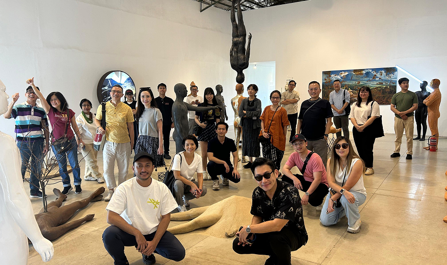 포토 갤러리 이미지